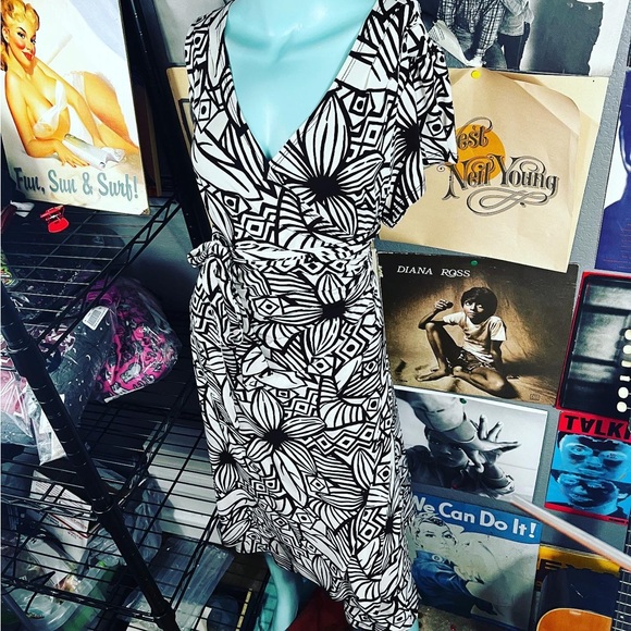 🔥 BISOU BISOU VINTAGE 1990’s PLUS SIZED TRUE WRAP BROWN FLORAL DRESS 18 - Picture 4 of 10